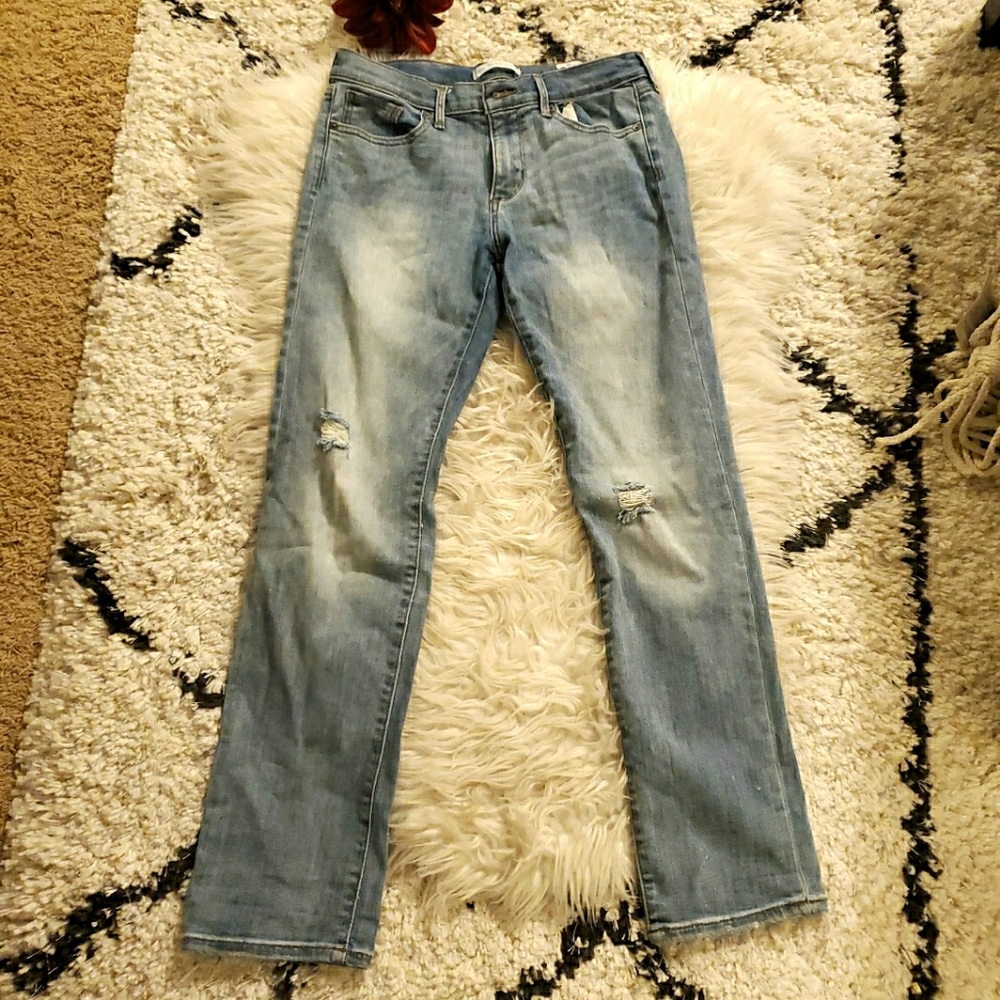 Banana Republic Distressed Straight Jeans | 28